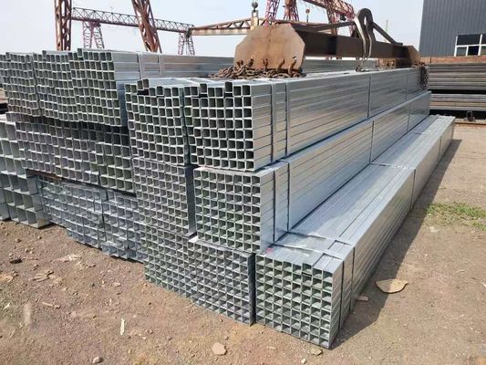 Gewächshausrohr galvanisiertes Quadratrohr aus Stahl für Gebäude der Industrie Z30-Z40 Beschichtung BS ASTM-Standard