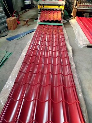 PPGI Galvanisierte Wellbelagte Eisen Stahl Farbbeschichtete Dachplatte Verarbeitung Service Toleranz ± 1% 0,55 mm Wellbelagte Dachplatte