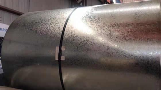 508/610mm Spirale ID Heißtauchverzinkte Stahlspirale SGCC 0,52mm Dicke Regelmäßiger Spangel Kaltgewalzt für individuelle Länge