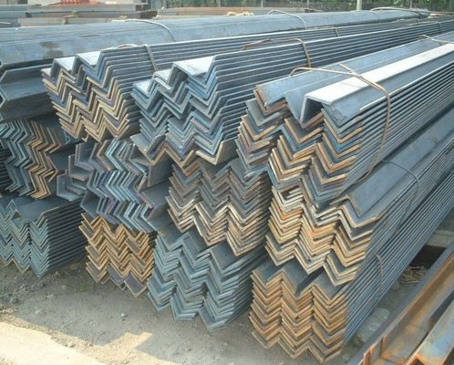 Warmgewalzte Q235/Q345/SS400/ST37-2/ST52/Q420/Q460/S235JR/S275JR/S355JR Winkelstahlstange 40x5mm 6m 12m ASTM A36 GB 20x4mm