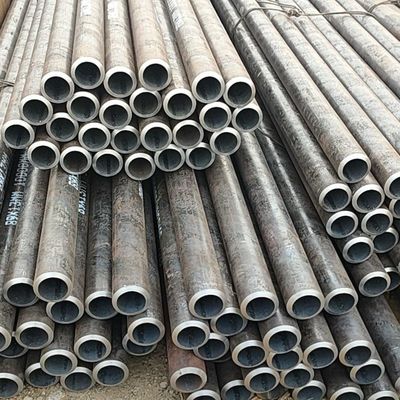 ASTM A106 Sch40 Nahtloser Stahlrohr St37 St52 Kalt gezogener nahtloser Stahlrohr ±1% Toleranz und Prüfbescheinigung