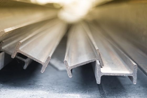 Lieferung von H-Strahl in verschiedenen Abmessungen für Bauprojekte GB-Standard 10 -40 Klasse Q235/Q235B/Q345/Q345B/SS400