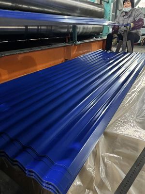 PPGI-farbbeschichtete Dachplatten mit einer Wellentiefe von 15 mm bis 18 mm und Unoilbehandlung in ASTM Z30 0,1-1,0 mm