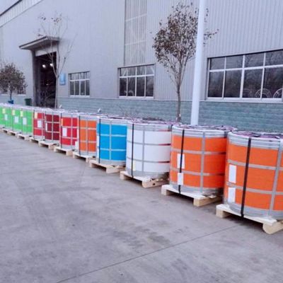 DX51D RAL9010 9030 0,12 bis 4,0 mm PPGI PPGL vorgefärbte galvanisierte Stahlspule mit individuellen Farben und Längen