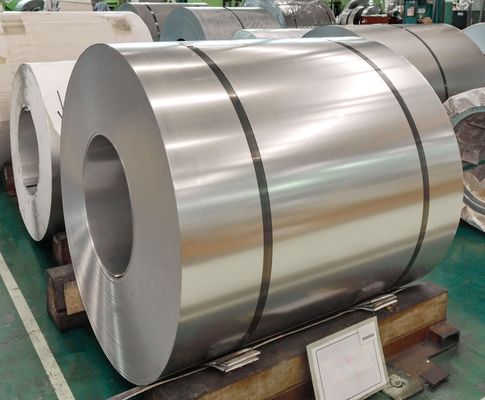 1.5-15mm Dicke 304 304L Edelstahlspule 2B 8K BA HL mit ASTM-Standard und Länge nach Kundenwunsch