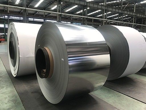 1.5-15mm Dicke 304 304L Edelstahlspule 2B 8K BA HL mit ASTM-Standard und Länge nach Kundenwunsch