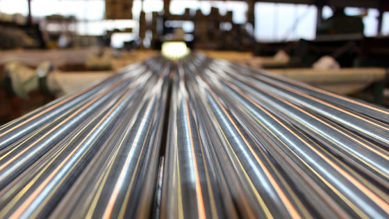 Rechnungsstellung nach theoretischem Gewicht 304 nahtloses Edelstahlrohr 10 mm OD 0,8 mm Wand hochpräzise Edelstahlrohr