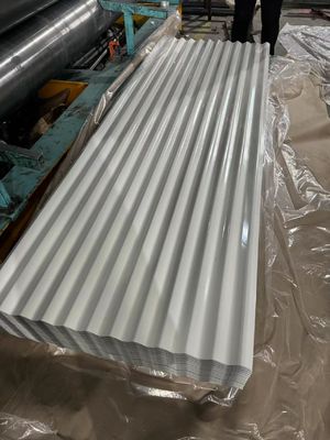 Gewöhnlich gewölbtes Dachblech für Dachbaumaterialien Beschichtet vorgefärbtes galvanisiertes Stahlblech