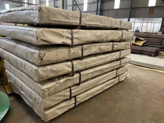 Nichtlegierte Stahlspulen und Stahlplatten aus 2 mm Kaltgewalztem Stahl