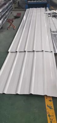 Schneidplatten professionell angepasst Farbbeschichtet Welldachplatte Verzinkte Stahlplatten Regelmäßiger Spangeltyp