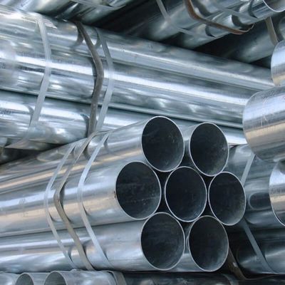 Nichtlegierte Zink275 Metall Baumaterialien Verzinkte Rohre Individuell geschweißte Stahlrohre für den Bau