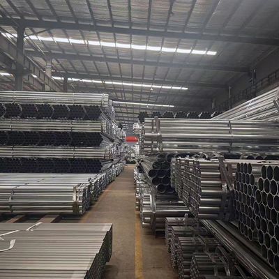 Hohe Kosteneffizienz ASTM Q195 Q215 Q235 Q345 Verzinktes Rundrohr Quadratrohr Heißtauchstahlrohr für S235/S355