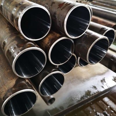 ASTM A106/A53/A192 Gr. B A106b ERW Nahtlose Stahlrohre Abschnitt Form RUND Toleranz ±1% 20'' 40' 80' mit Materialien