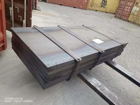 800-1500 mm Breite Warmgewalzte Kohlenstoffstahlplatten A36 Ss400 Q235 Q355 Q345 1 mm 2 mm 3 mm Dicke zur Verarbeitung von Decoiling