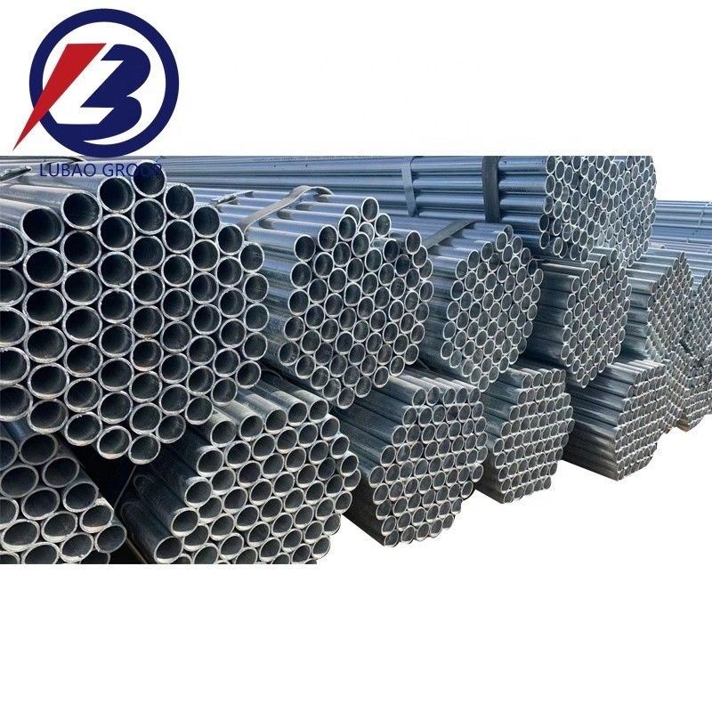 Baustoff Galvanisiertes Stahlrohr Zink 80 g 6/12 Meter Standardlänge für das Entwinden von Öl Gas Abwassertransport
